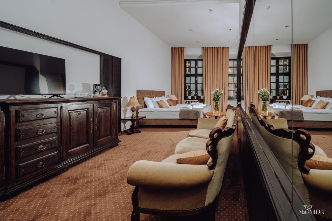 Apartamenty Lokalna Еленя-Гура Экстерьер фото