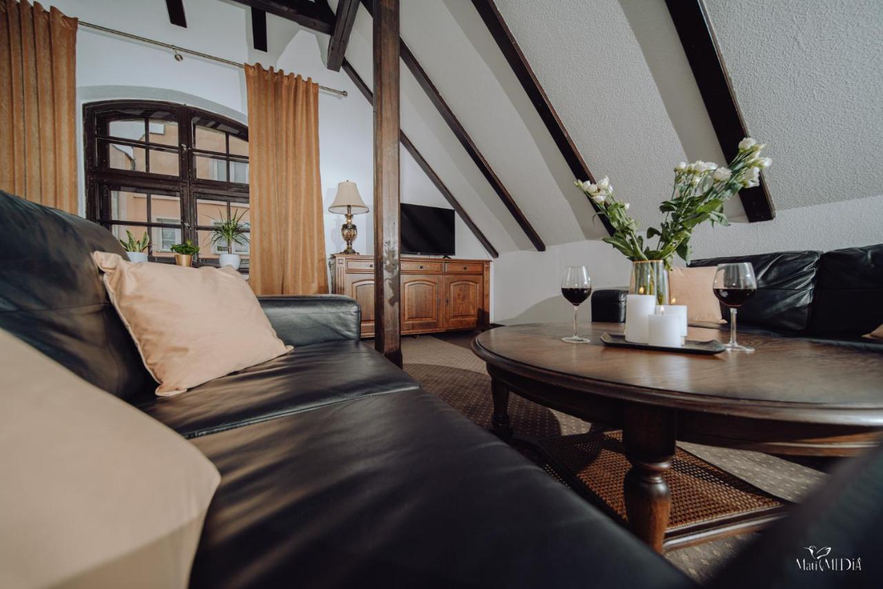 Apartamenty Lokalna Еленя-Гура Экстерьер фото