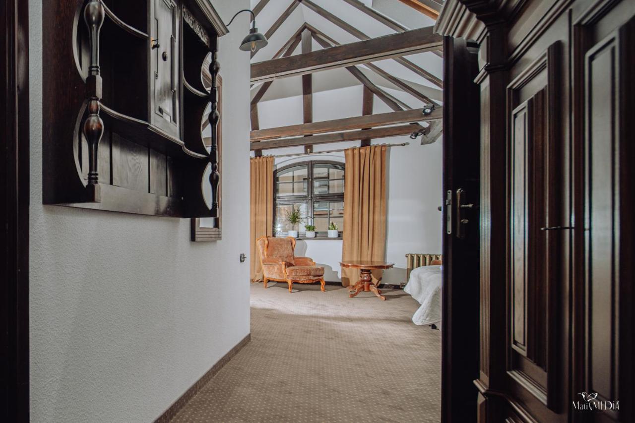 Apartamenty Lokalna Еленя-Гура Экстерьер фото