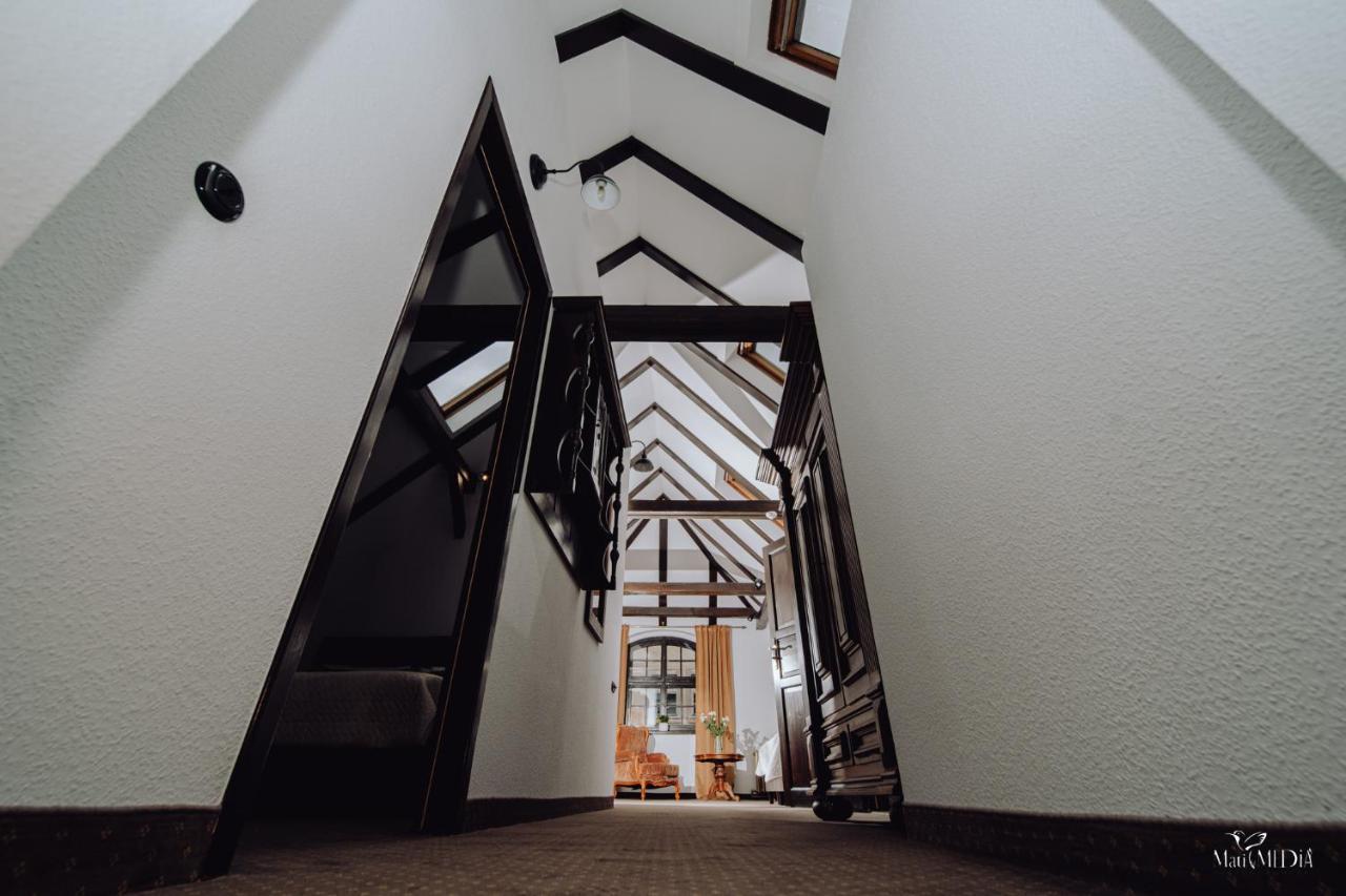 Apartamenty Lokalna Еленя-Гура Экстерьер фото