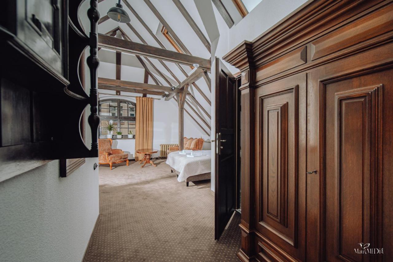 Apartamenty Lokalna Еленя-Гура Экстерьер фото