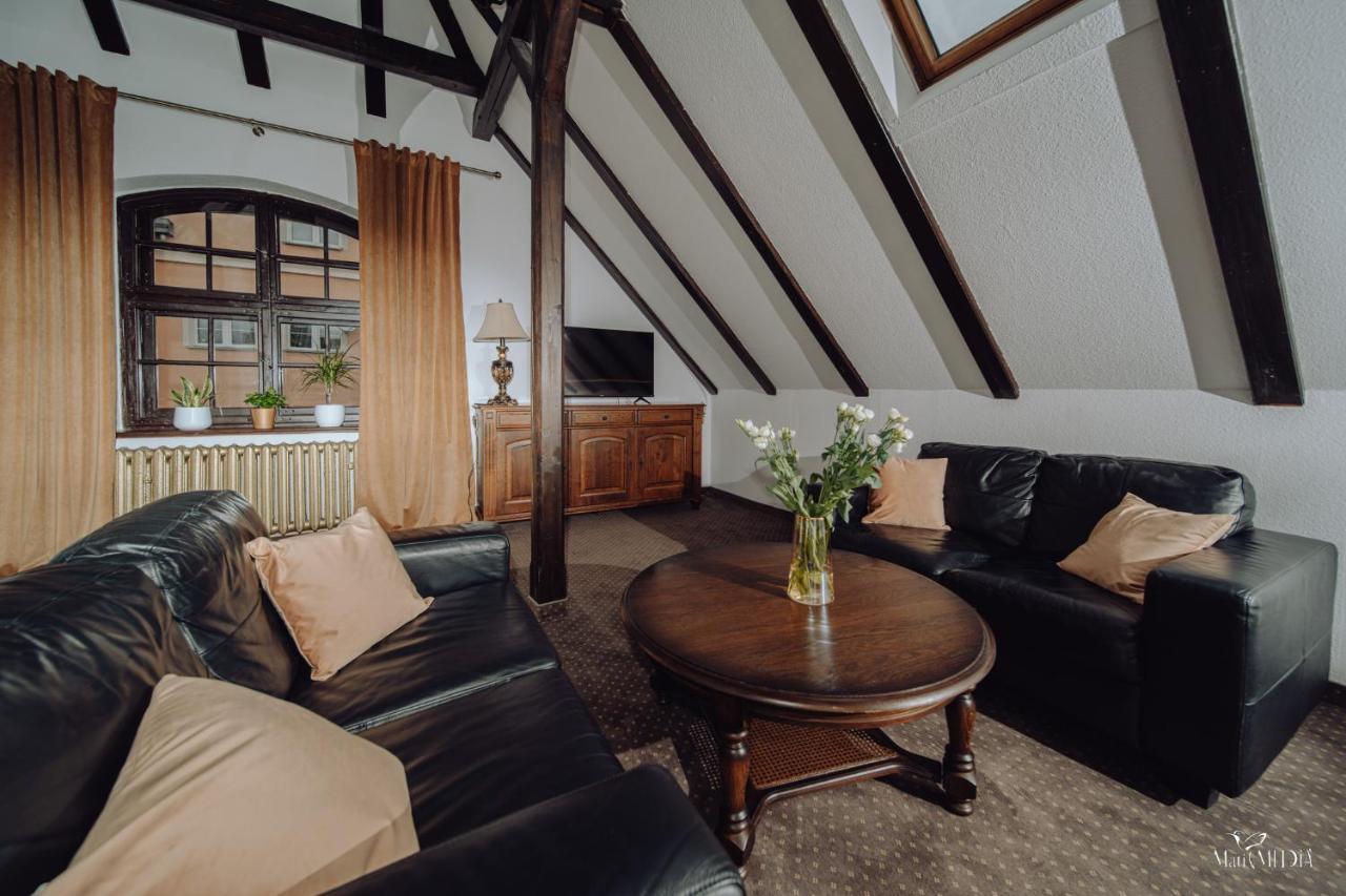 Apartamenty Lokalna Еленя-Гура Экстерьер фото