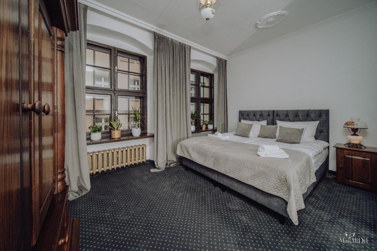 Apartamenty Lokalna Еленя-Гура Экстерьер фото
