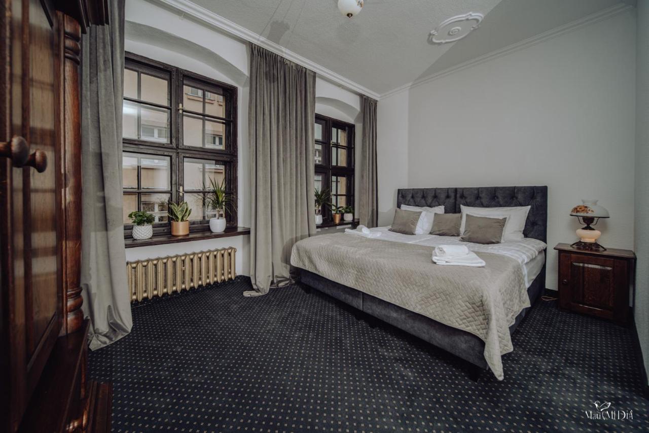 Apartamenty Lokalna Еленя-Гура Экстерьер фото