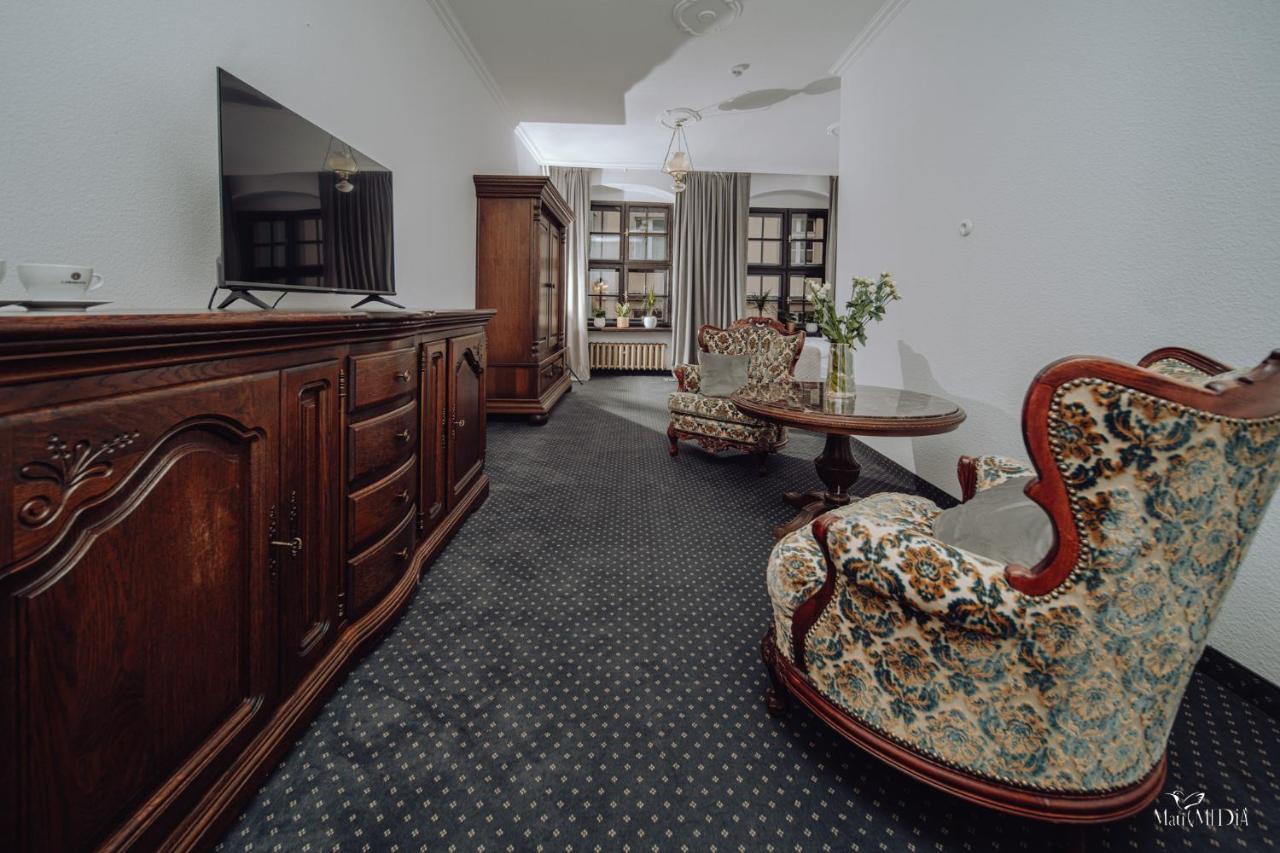 Apartamenty Lokalna Еленя-Гура Экстерьер фото