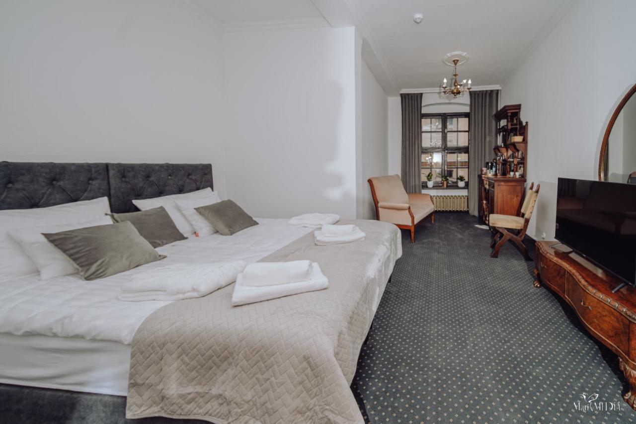 Apartamenty Lokalna Еленя-Гура Экстерьер фото